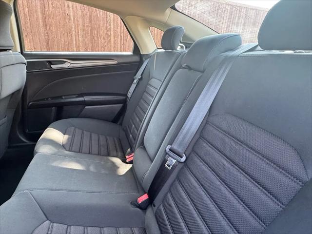 2019 Ford Fusion Hybrid SE