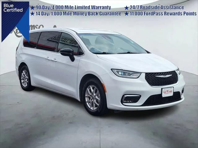 2025 Chrysler Pacifica Select for sale in San Antonio, TX