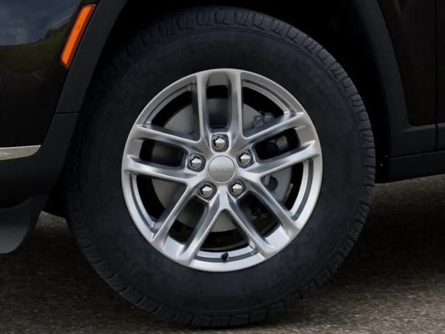 2026 Jeep Grand Cherokee L Laredo 4x2
