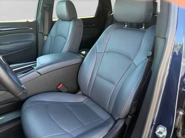 2022 Buick Enclave AWD Essence