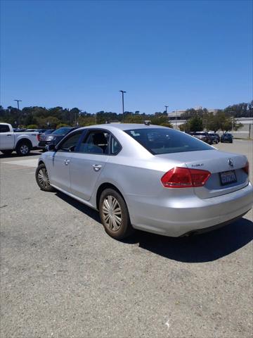 2015 Volkswagen Passat 1.8T S