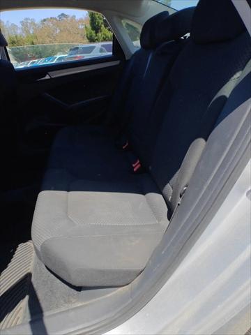 2015 Volkswagen Passat 1.8T S