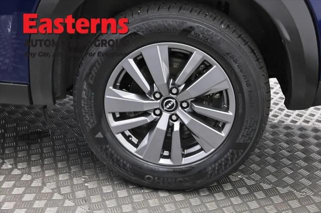 2025 Nissan Pathfinder SV FWD