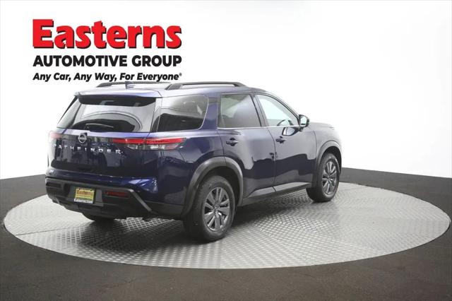 2025 Nissan Pathfinder SV FWD