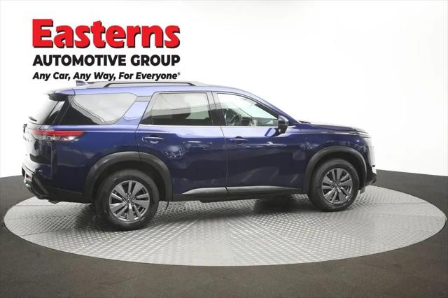 2025 Nissan Pathfinder SV FWD