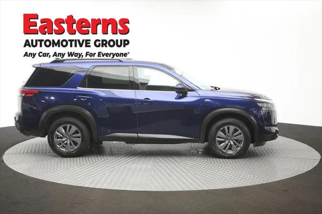 2025 Nissan Pathfinder SV FWD