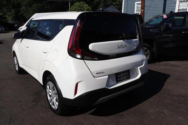 2023 Kia Soul LX