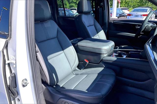 2026 Chevrolet Suburban RST, 4WD