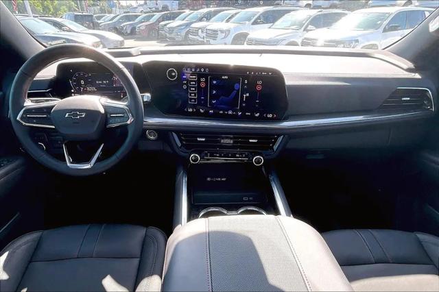 2026 Chevrolet Suburban RST, 4WD