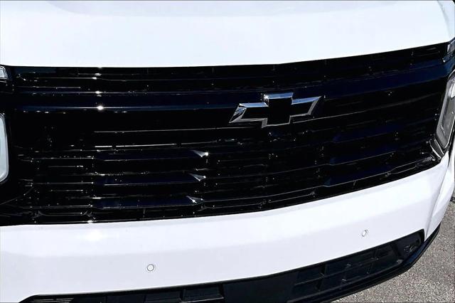 2026 Chevrolet Suburban RST, 4WD