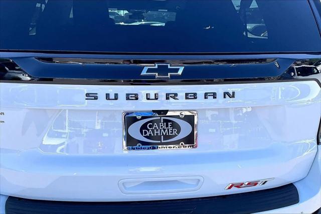 2026 Chevrolet Suburban RST, 4WD