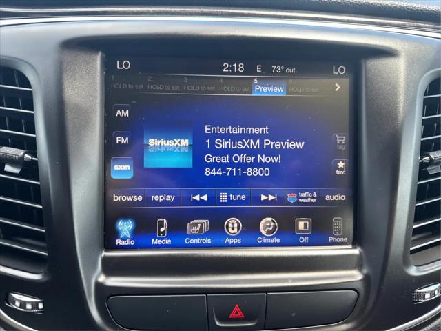 2016 Chrysler 200 C