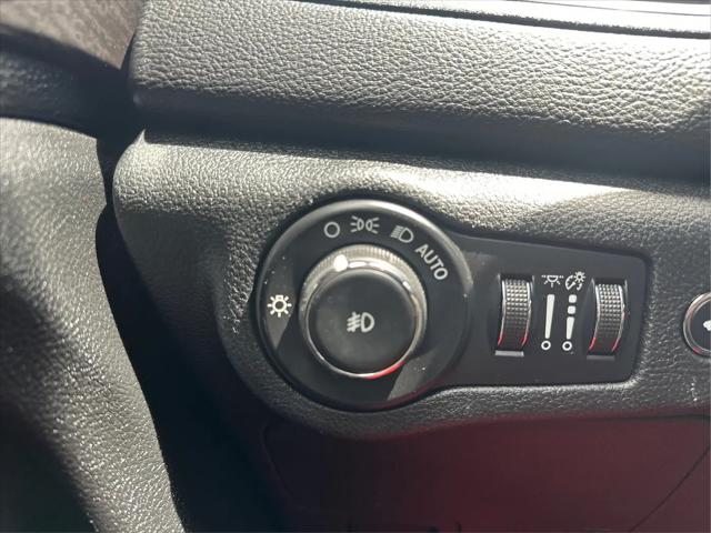 2016 Chrysler 200 C
