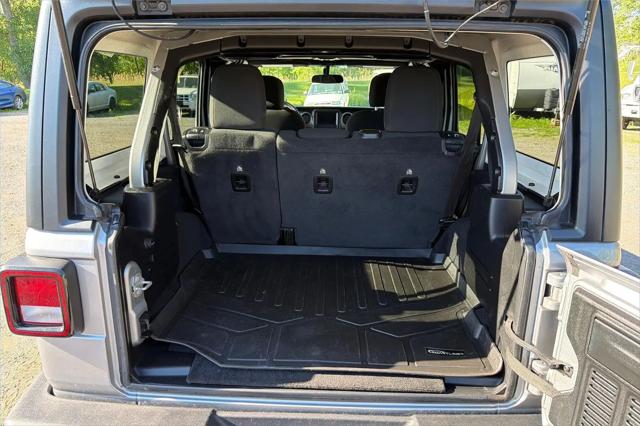 2021 Jeep Wrangler Sport S 4x4