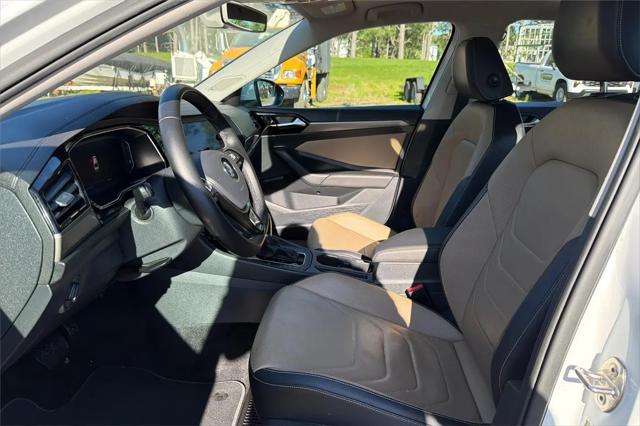 2019 Volkswagen Jetta 1.4T SEL Premium
