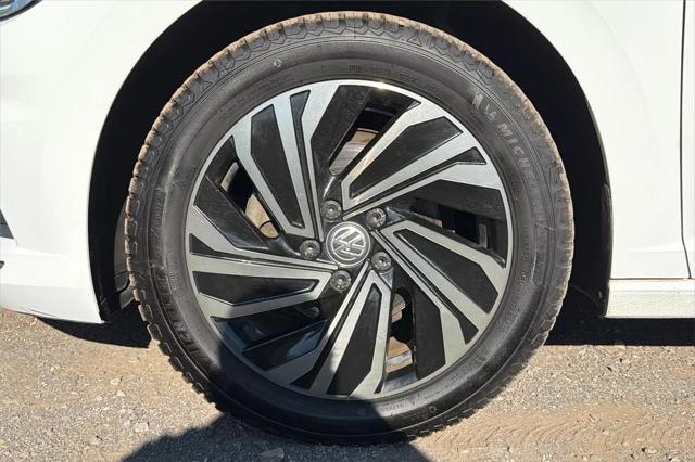 2019 Volkswagen Jetta 1.4T SEL Premium