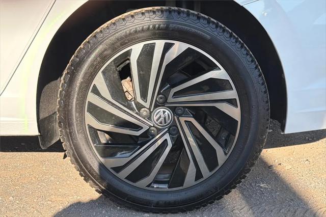 2019 Volkswagen Jetta 1.4T SEL Premium