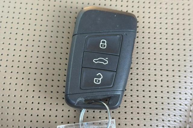 2019 Volkswagen Jetta 1.4T SEL Premium