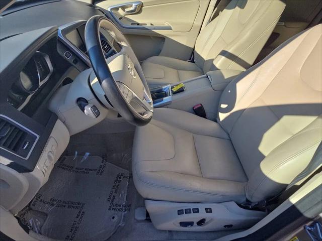 2015 Volvo XC60 T5 Premier