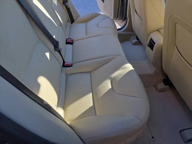 2015 Volvo XC60 T5 Premier