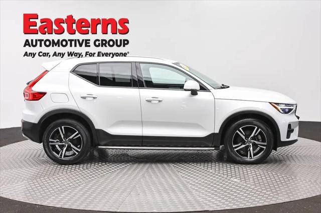 2023 Volvo XC40 B5 Core