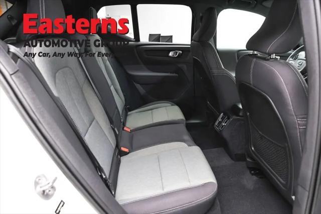 2023 Volvo XC40 B5 Core