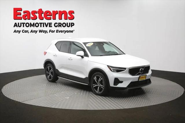 2023 Volvo XC40 B5 Core
