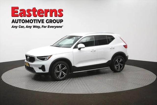 2023 Volvo XC40 B5 Core