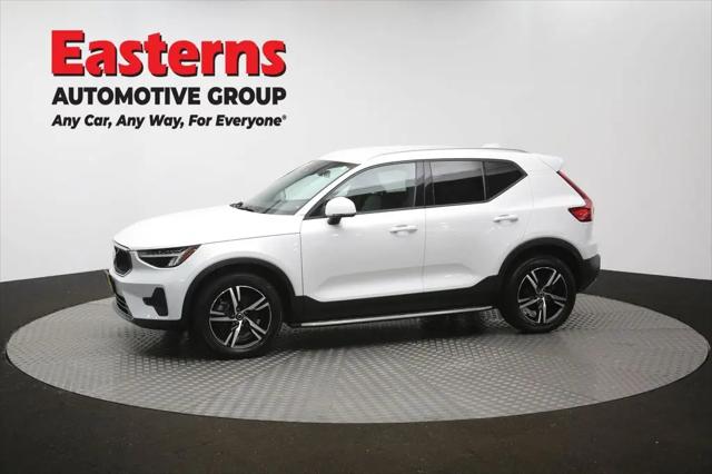 2023 Volvo XC40 B5 Core