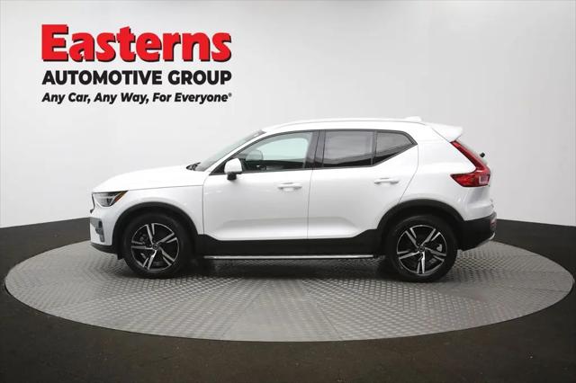 2023 Volvo XC40 B5 Core