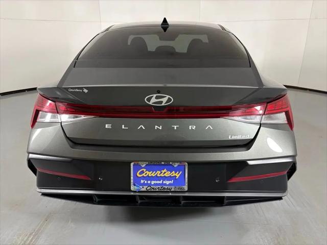 2024 Hyundai Elantra Limited