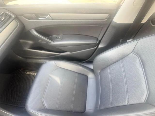 2015 Volkswagen Passat 1.8T Limited Edition