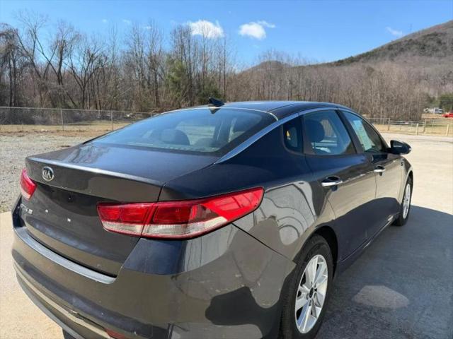 2017 Kia Optima LX