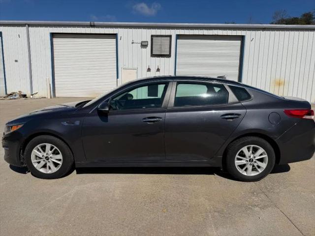2017 Kia Optima LX