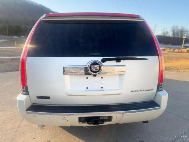 2008 Cadillac Escalade ESV Standard
