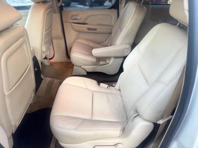 2008 Cadillac Escalade ESV Standard