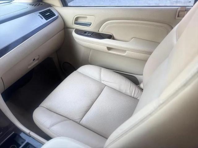 2008 Cadillac Escalade ESV Standard