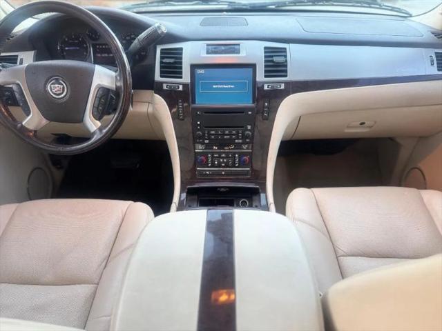 2008 Cadillac Escalade ESV Standard