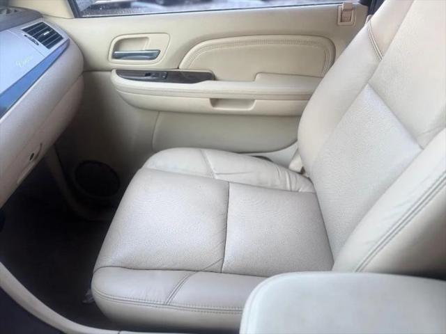 2008 Cadillac Escalade ESV Standard