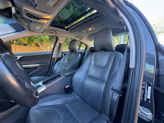 2016 Volvo S60 T5 Drive-E Premier