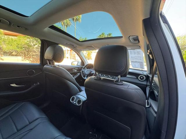 2016 Mercedes-Benz GLC 300