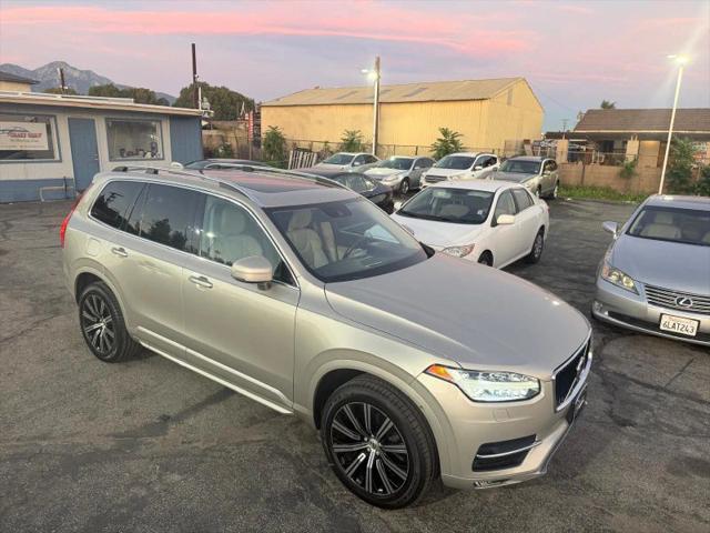2016 Volvo XC90 T6 Momentum