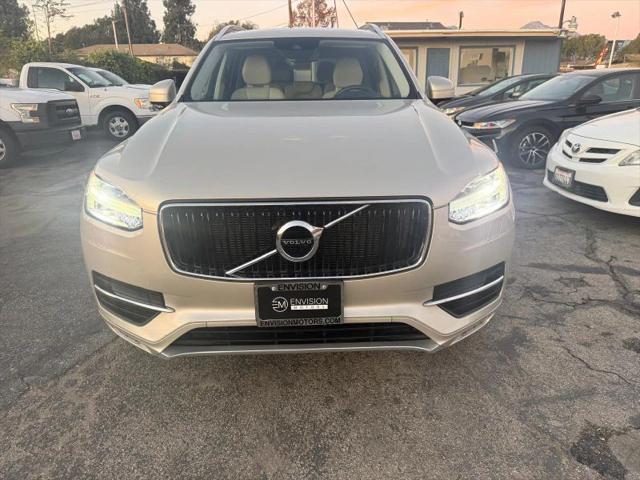 2016 Volvo XC90 T6 Momentum