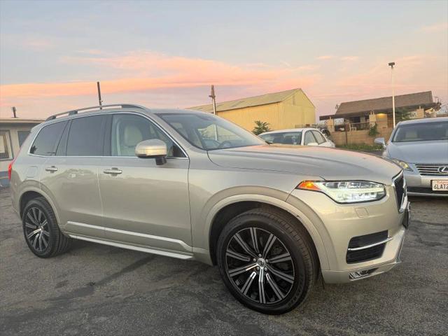 2016 Volvo XC90 T6 Momentum