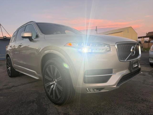 2016 Volvo XC90 T6 Momentum