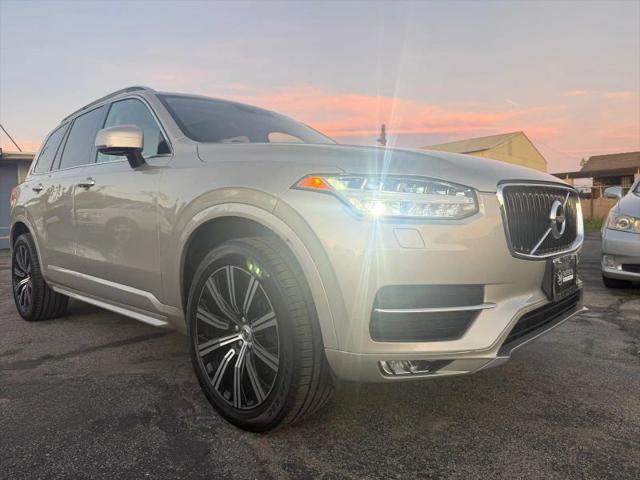 2016 Volvo XC90 T6 Momentum