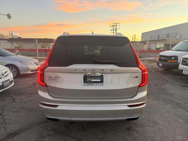 2016 Volvo XC90 T6 Momentum