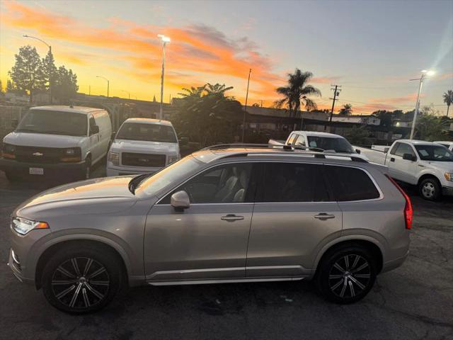 2016 Volvo XC90 T6 Momentum