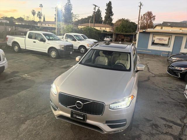2016 Volvo XC90 T6 Momentum