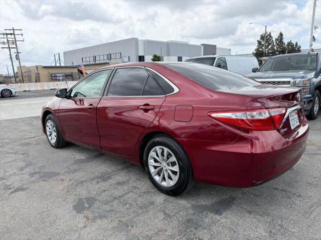 2017 Toyota Camry LE